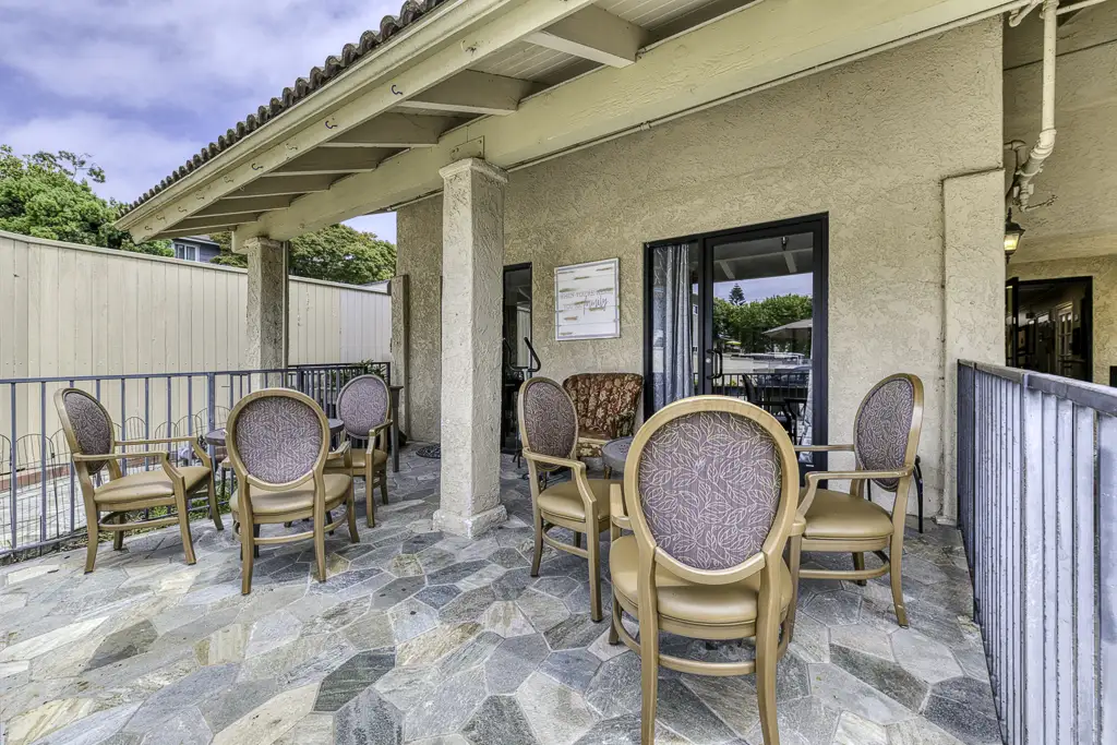 PSLSantaBarbara-SERVICES-Services-Amenities